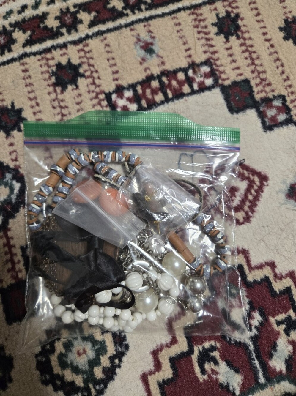 💍 Bundle — 2 Bags of Jewelry for $12! 🎉